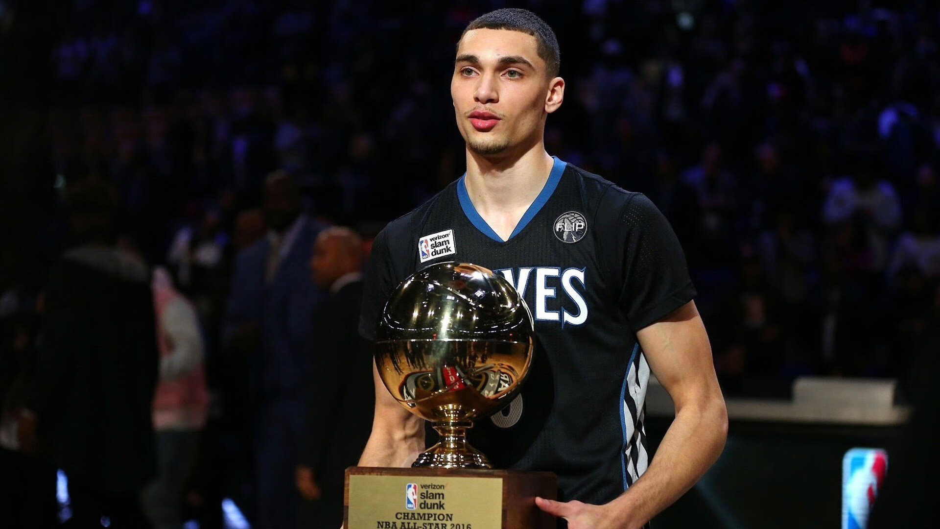 安德森在转会谈判中不断寻求更精准的球员画像,球星安德森